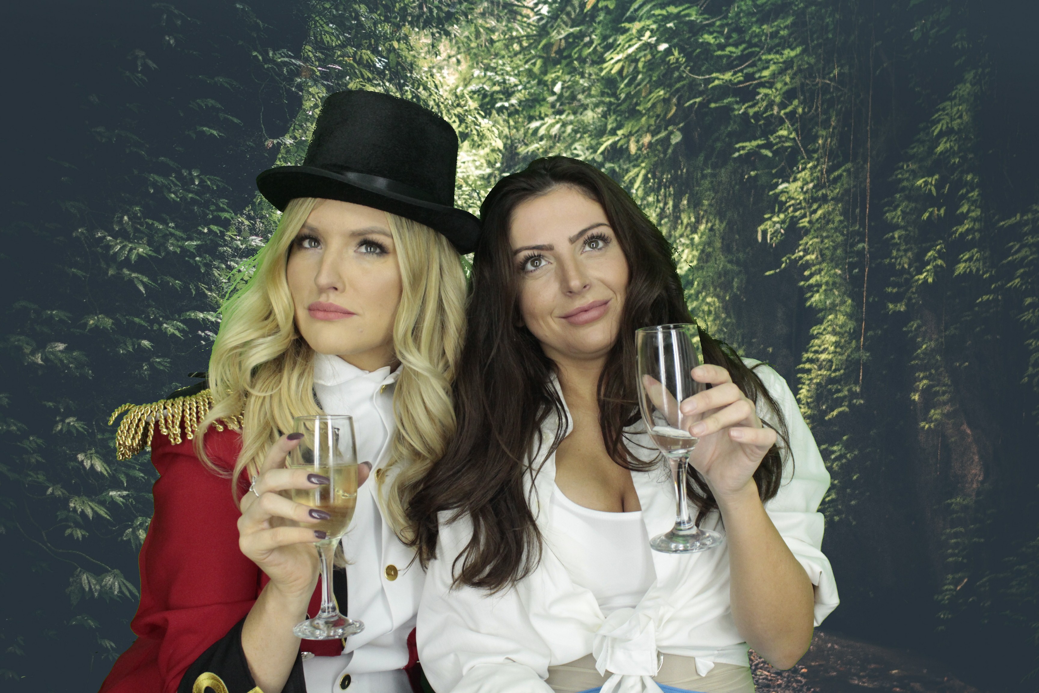 Sams 30th Netflix Party | View more photos from the event at gallery.myphotoboothexperience.co.uk/u/MyPhotoBoothExperienceLtd/Sams-30th-Netflix-Party